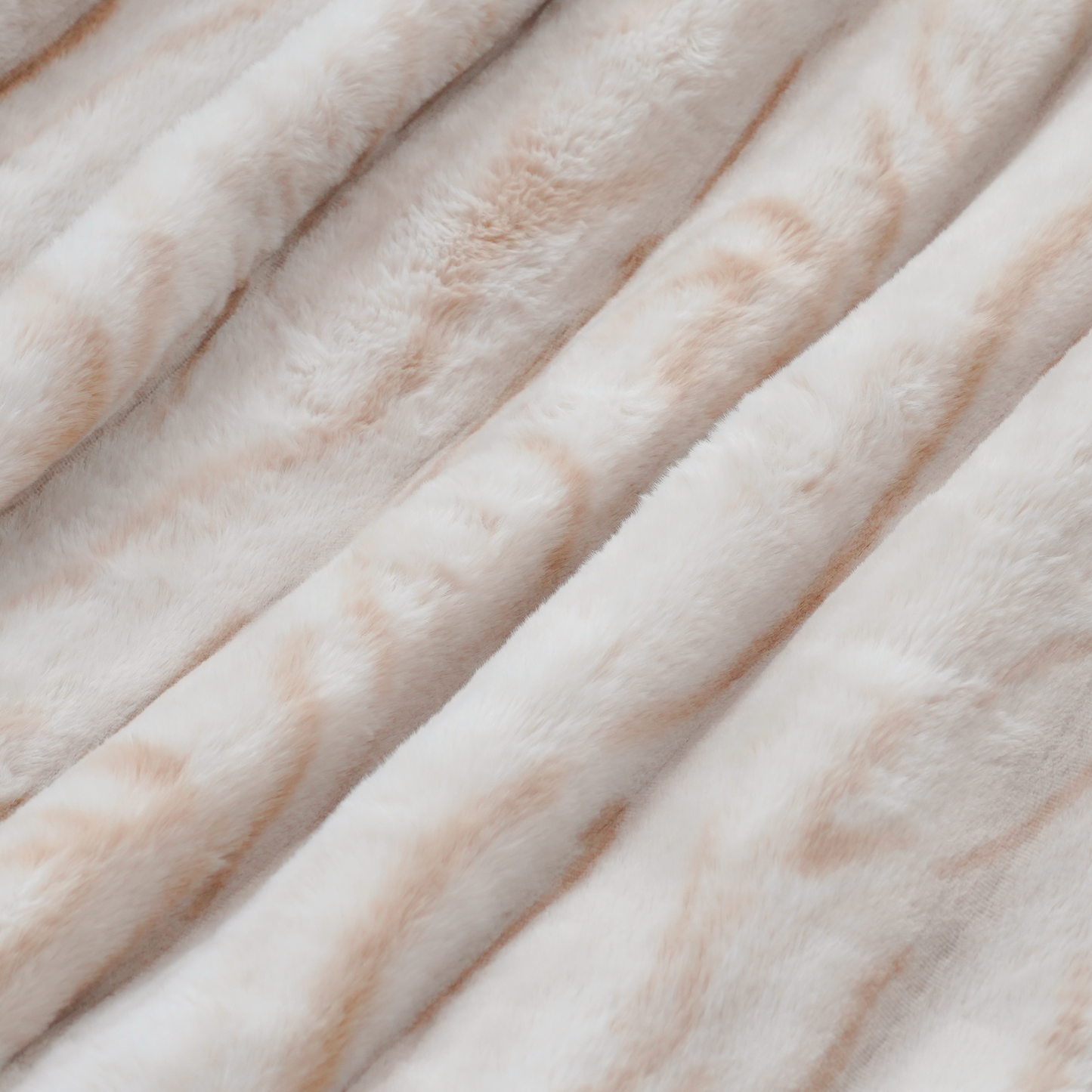 CalFancy Heated Blanket 50" x 60", Faux Fur Electric Blanket with 6 Heat Levels, 1-4 Hour Timer, OEKO-TEX Fabric, Machine Washable Cozy Blanket, Light Brown